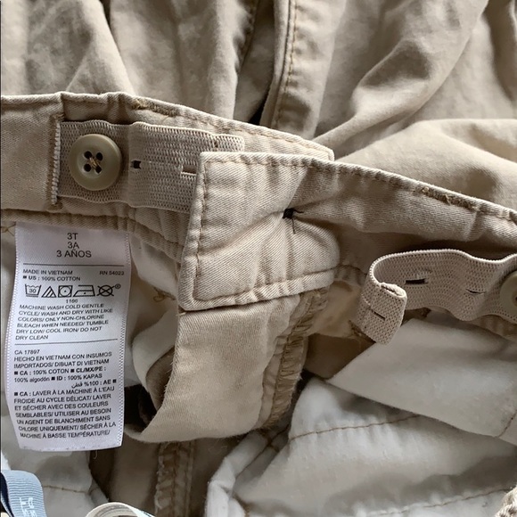 Old navy khakis 3T boys dress pants - Picture 6 of 6